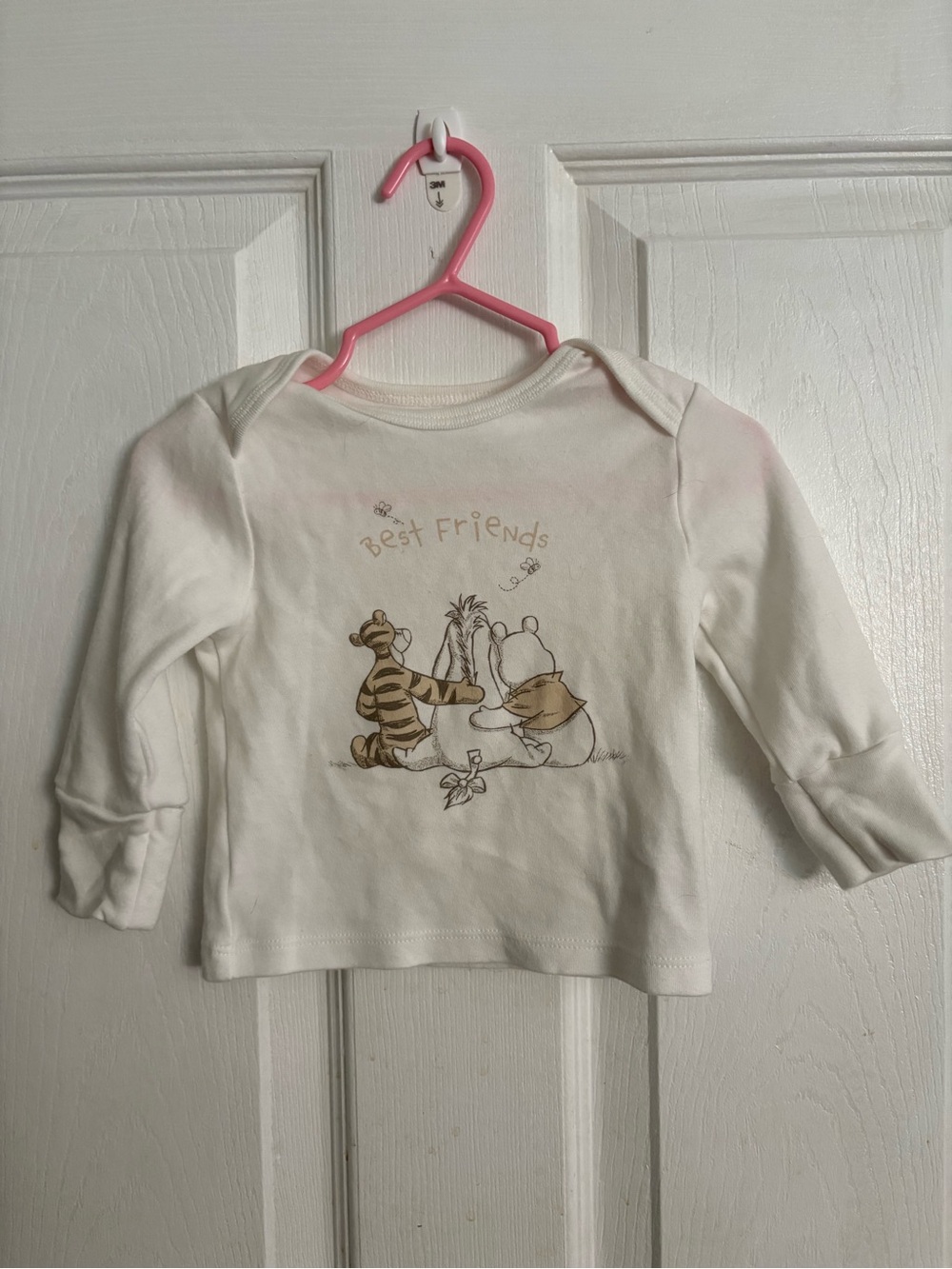 Disney Cream Winnie the Pooh 'Best Friends' Long Sleeve Tee